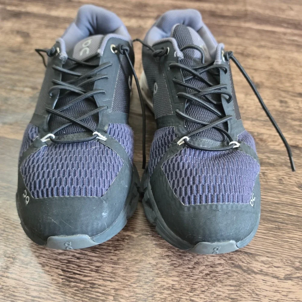 ON Cloudrock Waterproof Hiking Boots Mens 12.5 Black Eclipse Trail Shoes